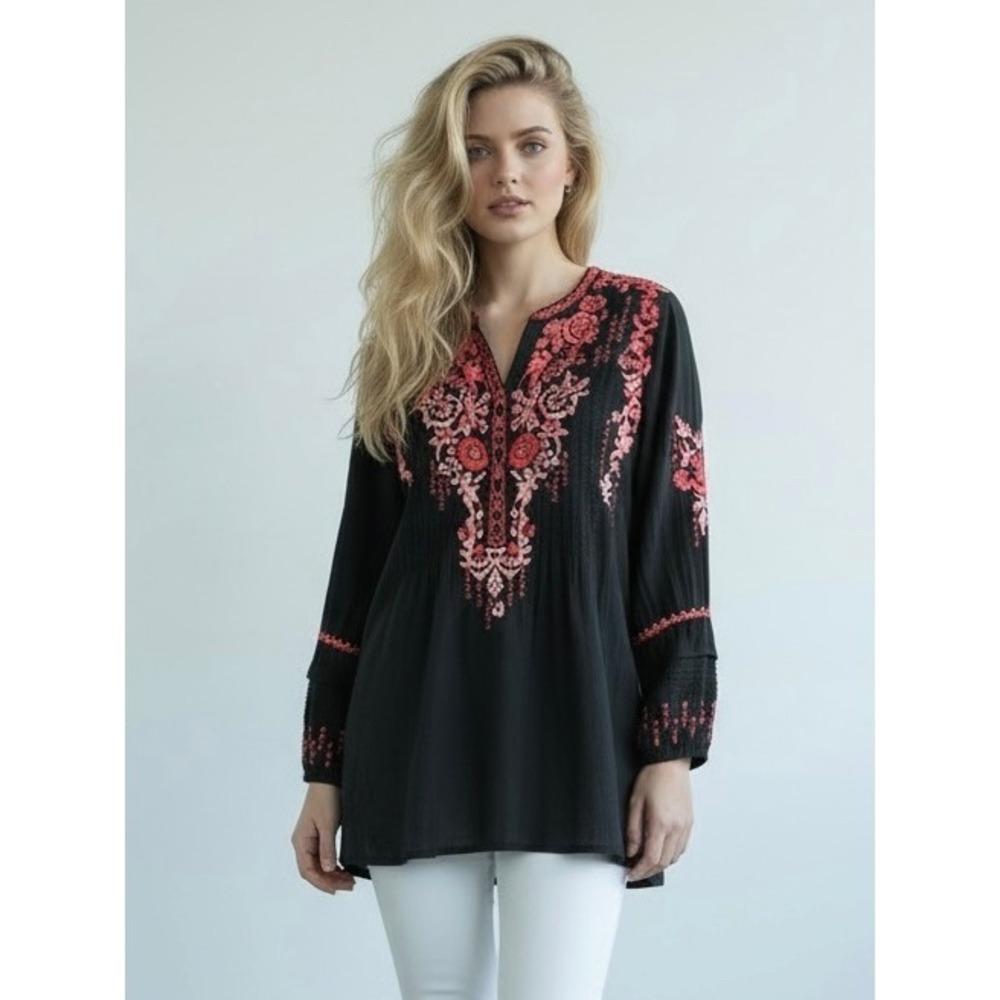 🌴 Johnny Was Black Floral Embroidered Cupra Rayon Tunic Top Medium
